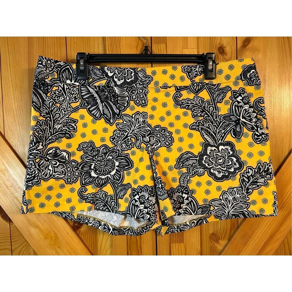 Express side zip filigree paisley floral shorts yellow grey size 12 (0663)
